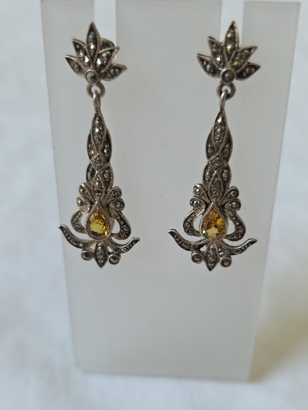 Elegant Sterling Silver Vintage Dangle Earrings with Yellow Gemstone - Picture 1 of 5